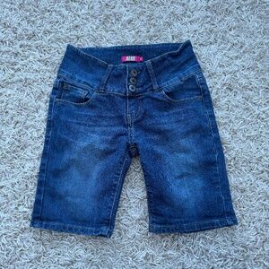 Juniors Alibi Denim Bermuda Shorts size 5
